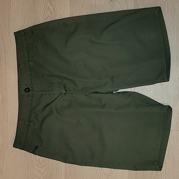 Rip Curl shorts size 33 - Picture 1 of 3